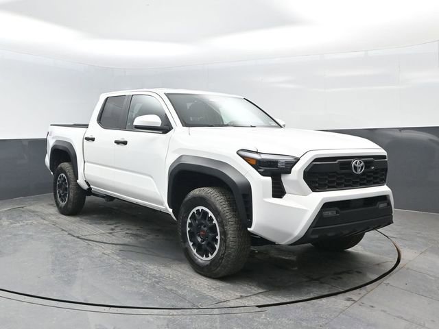 Used 2024 Toyota Tacoma TRD Off-Road AWD/4WD image 2
