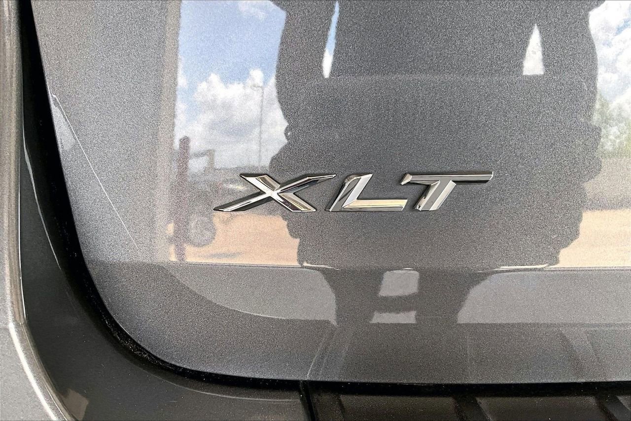 Certified 2023 Ford Explorer XLT w/ Equipment Group 202A image 32