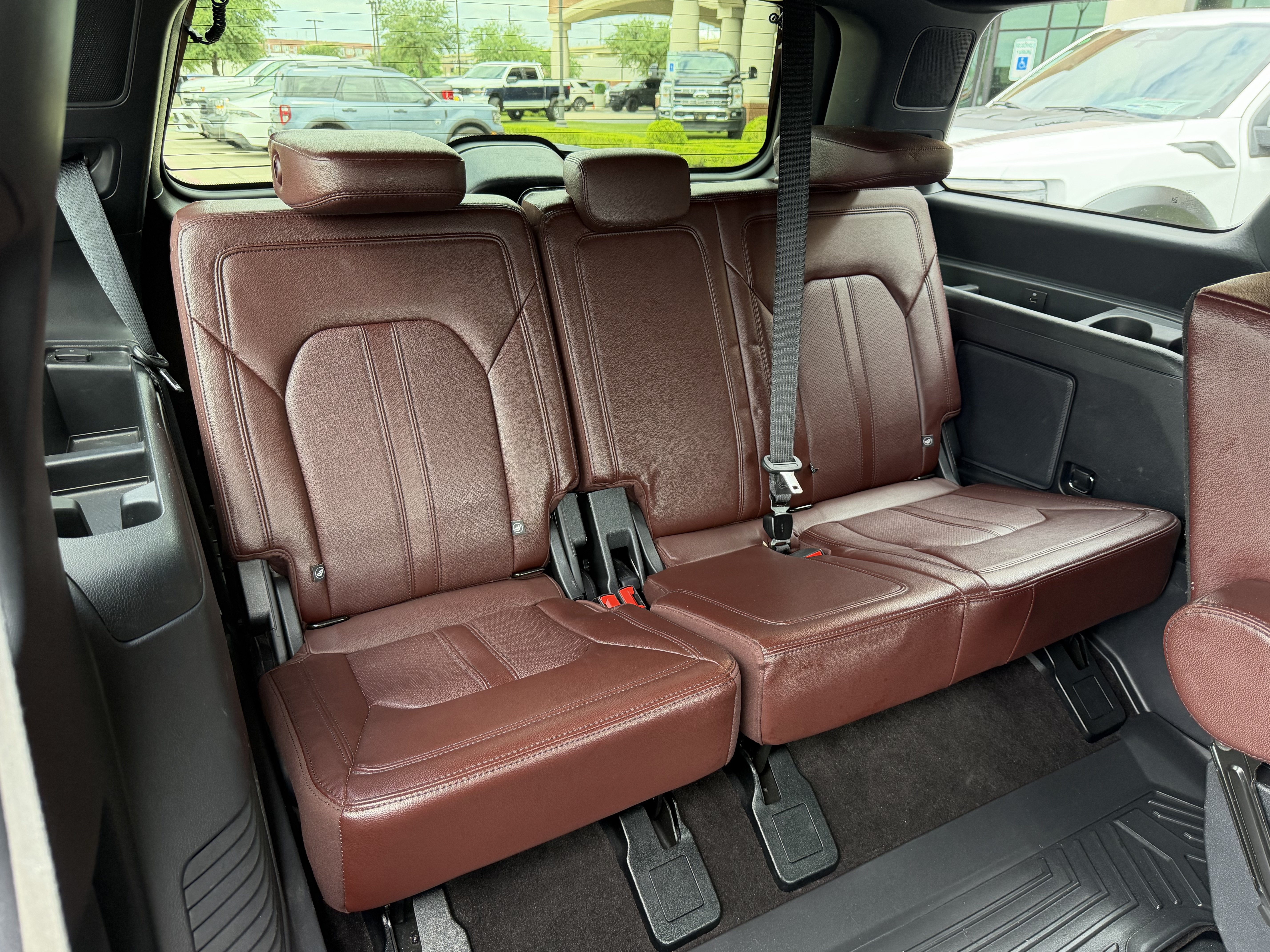 Certified 2022 Ford Expedition Limited AWD/4WD image 33