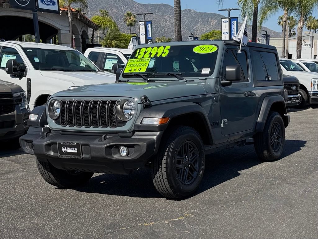 Used 2024 Jeep Wrangler Sport AWD/4WD image 6