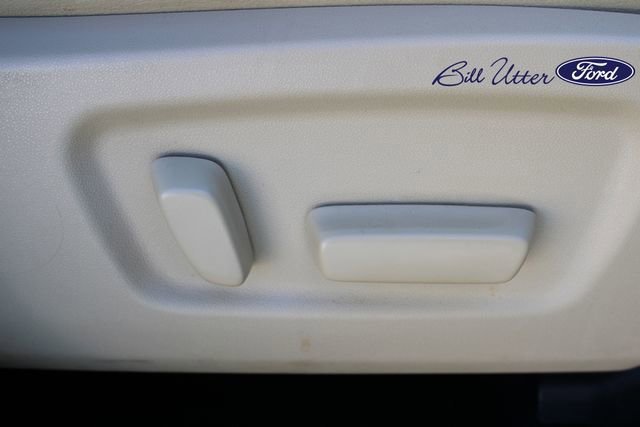 Used 2018 Toyota Highlander XLE image 12