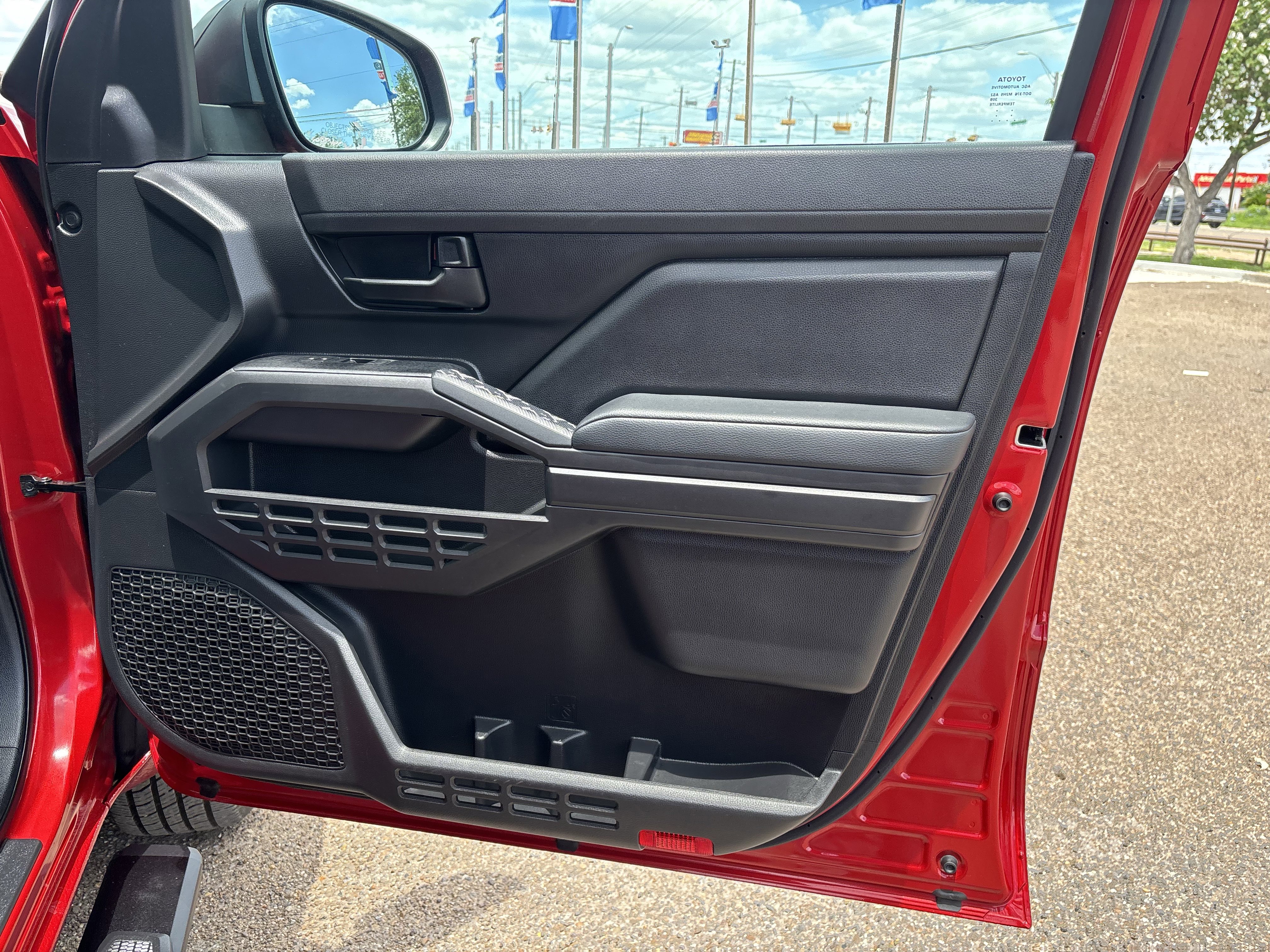 Used 2025 Toyota Tacoma SR RWD image 22