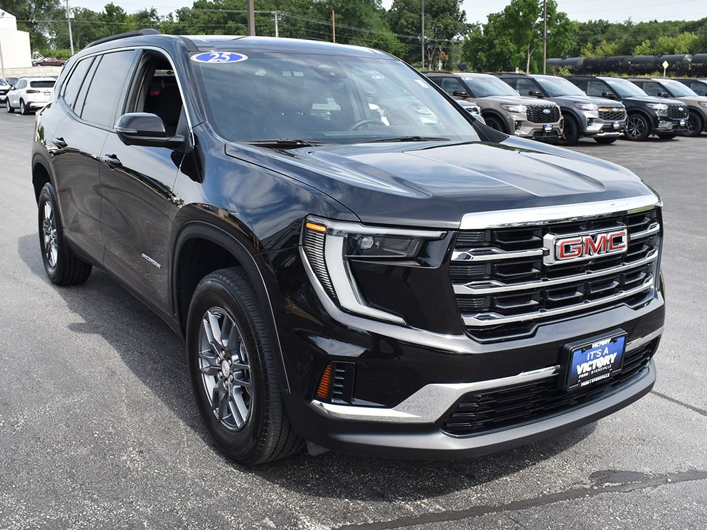 Used 2025 GMC Acadia Elevation AWD/4WD image 13