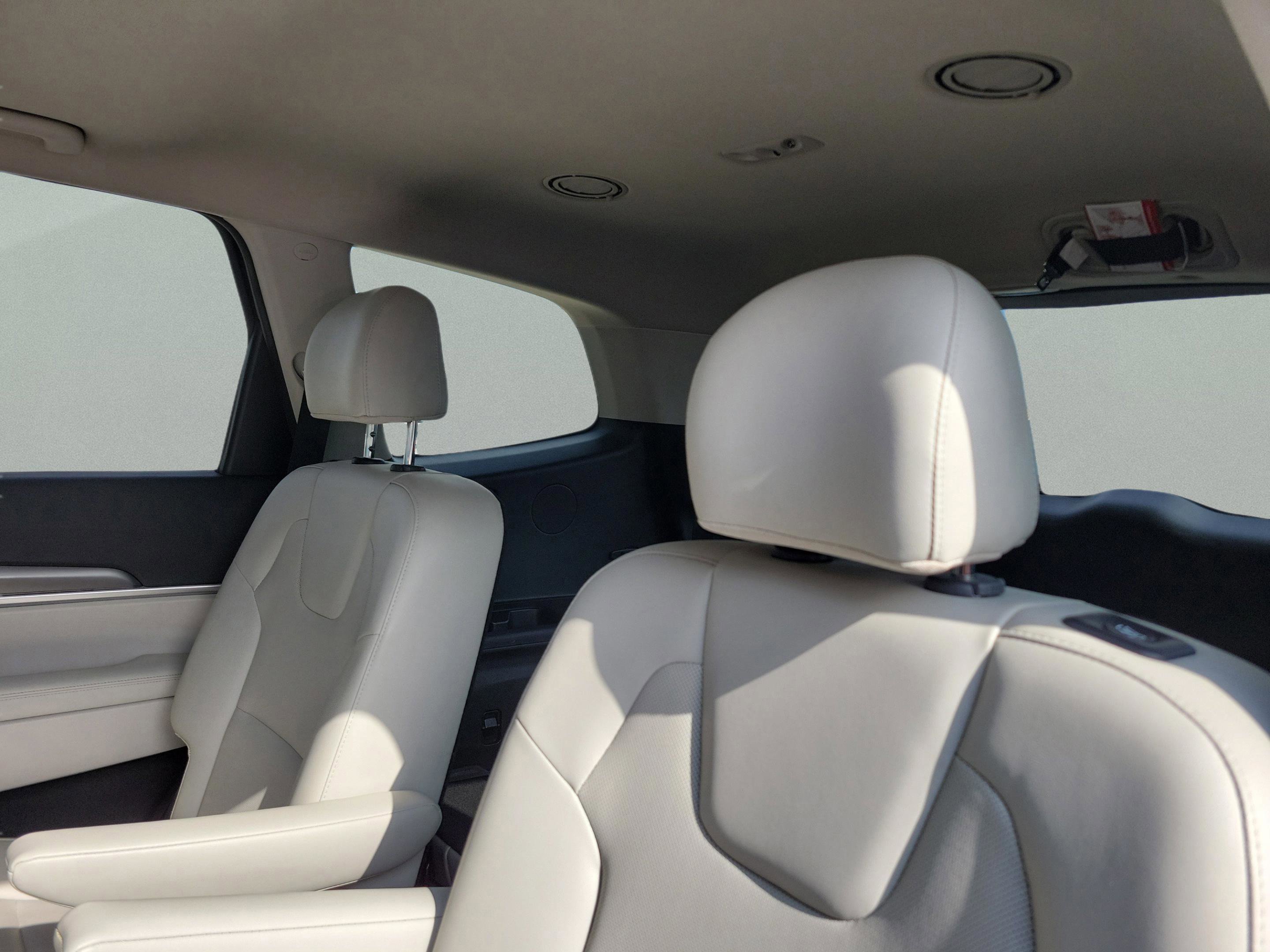 Used 2021 Kia Telluride S image 7