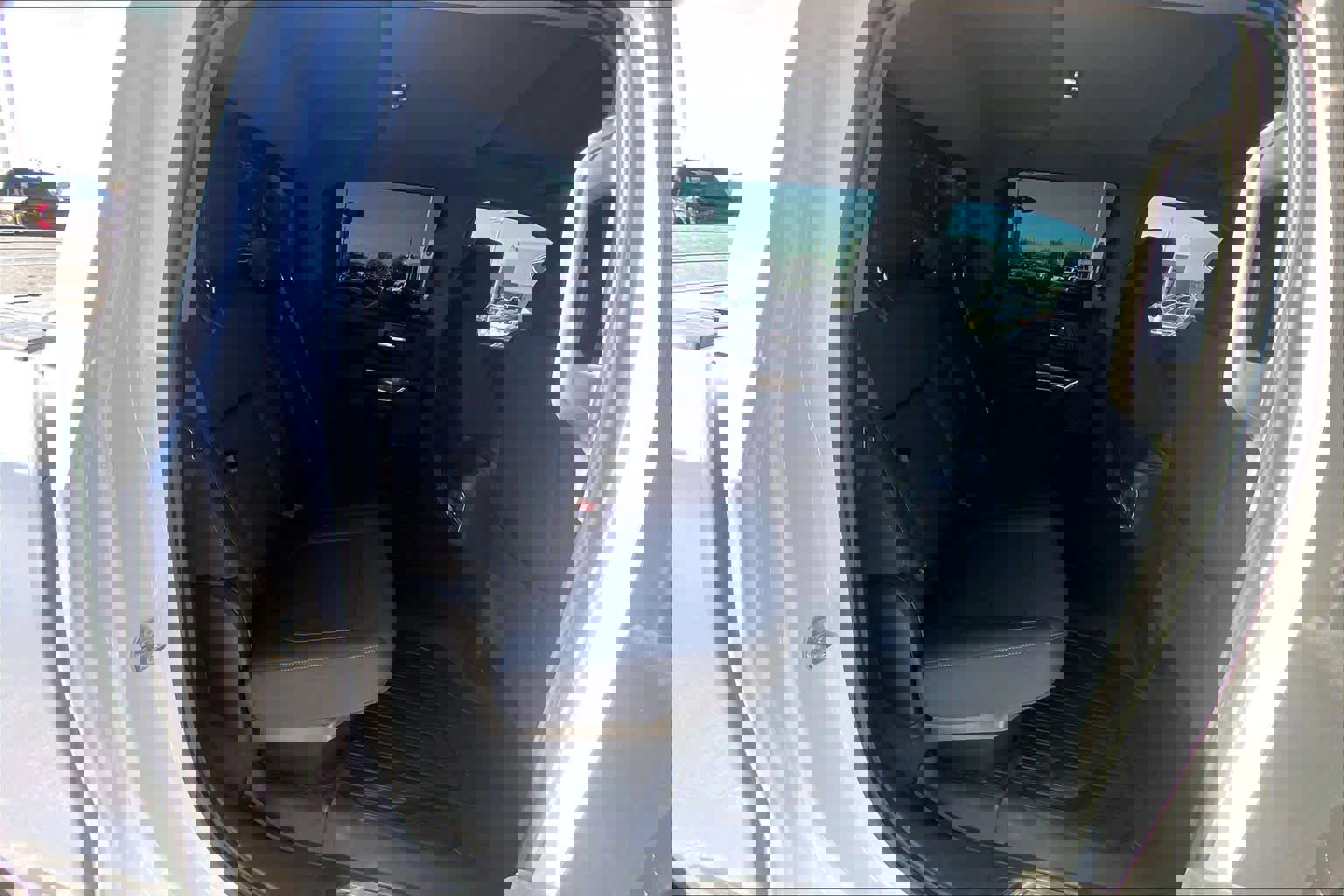 Used 2020 GMC Sierra 1500 Elevation w/ Elevation Value Package image 19