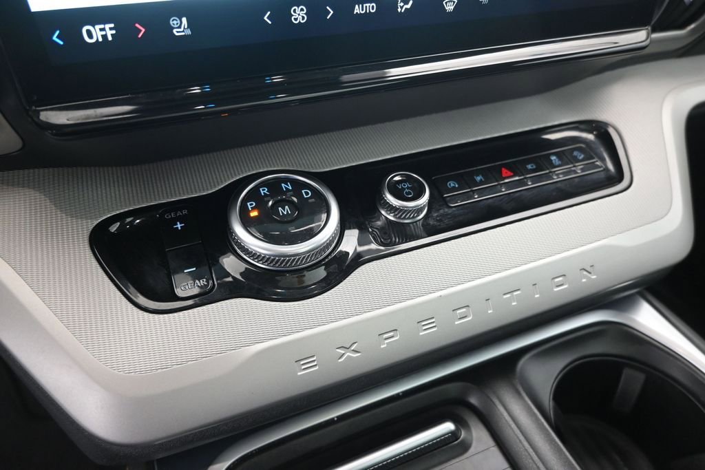 Certified 2025 Ford Expedition Max Active AWD/4WD image 27