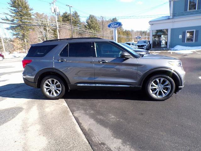 Certified 2022 Ford Explorer XLT w/ Equipment Group 202A image 6