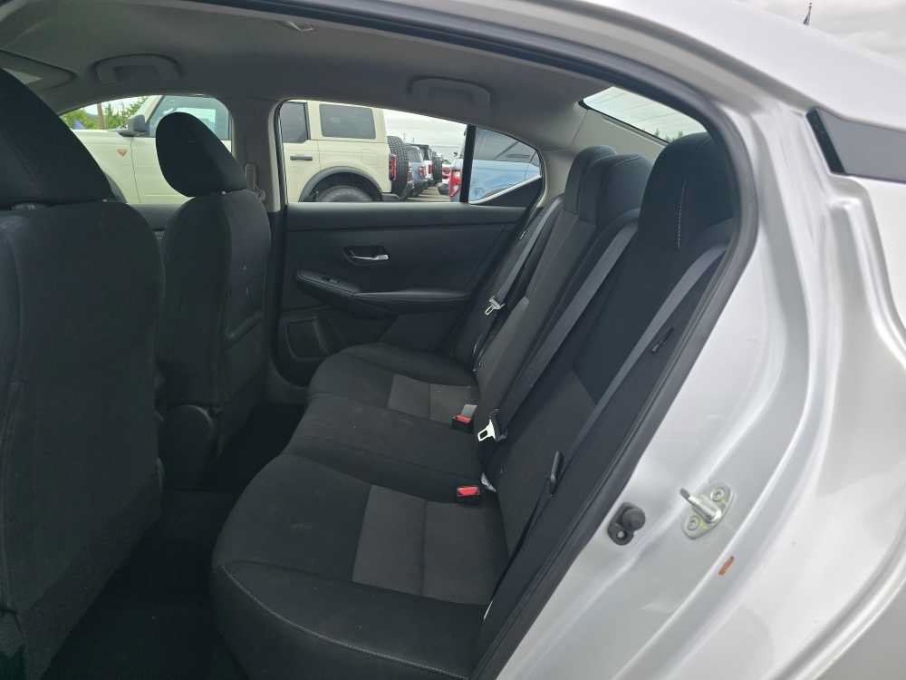 Used 2023 Nissan Sentra SV FWD image 16