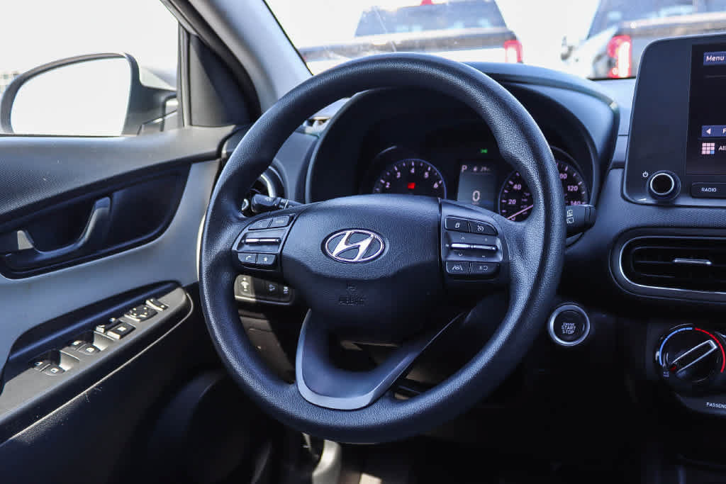 Used 2023 Hyundai Kona SEL AWD/4WD image 14