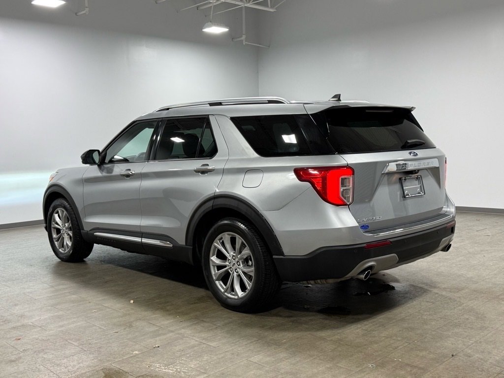 Certified 2023 Ford Explorer Limited image 6