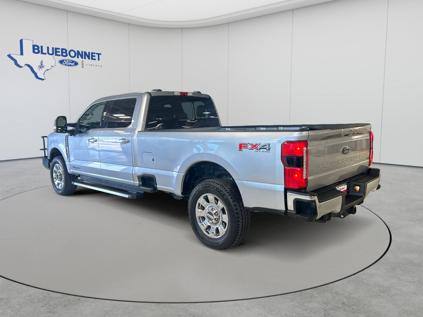 Certified 2023 Ford F250 Lariat w/ Chrome Package AWD/4WD image 7
