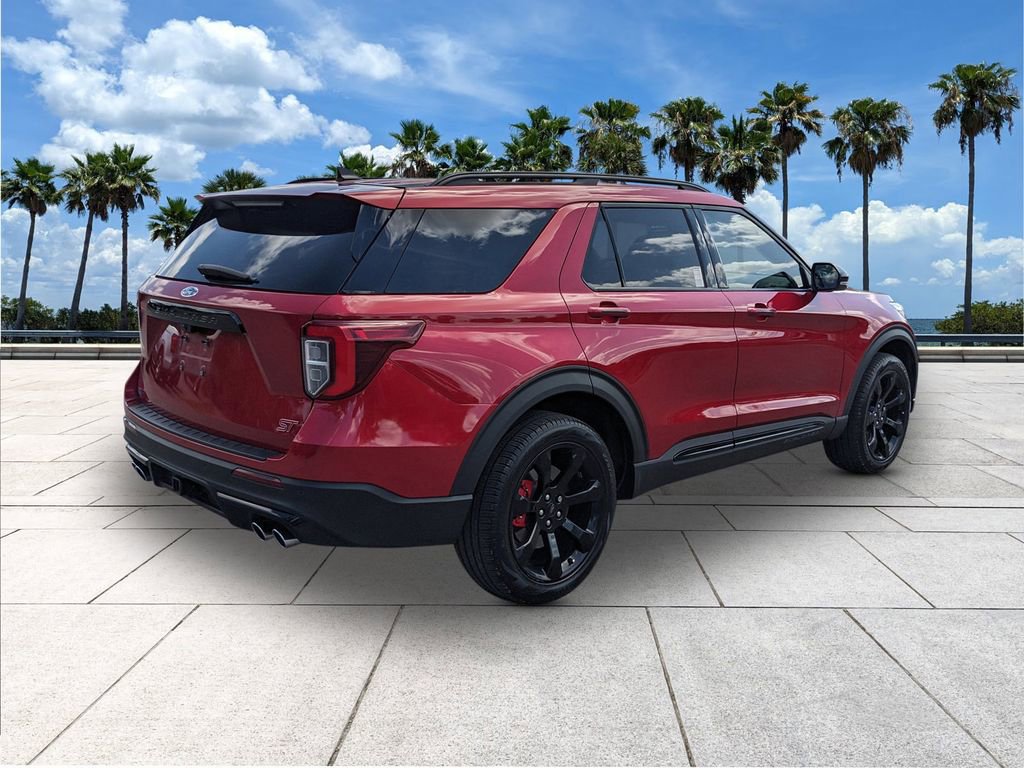 Certified 2023 Ford Explorer ST w/ Equipment Group 401A image 7