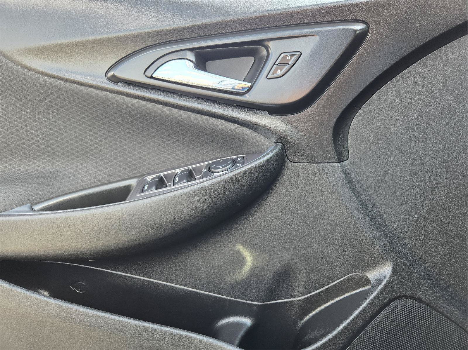 Used 2020 Chevrolet Malibu LT FWD image 21