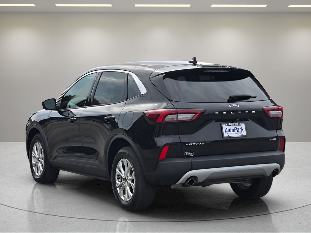 Certified 2024 Ford Escape Active AWD/4WD image 6