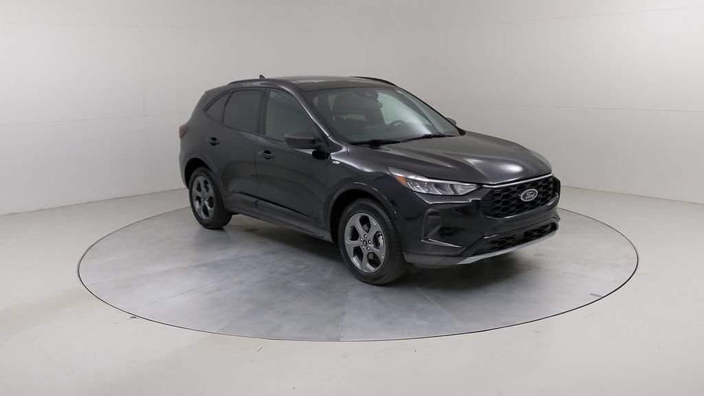 Certified 2024 Ford Escape ST-Line w/ Tech Pack #1 AWD/4WD image 11