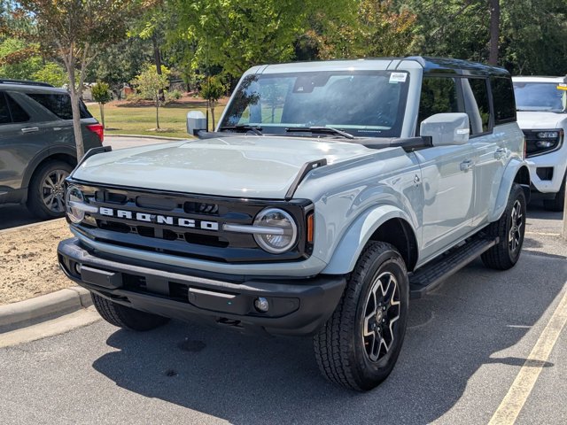 Certified 2024 Ford Bronco Outer Banks AWD/4WD image 3