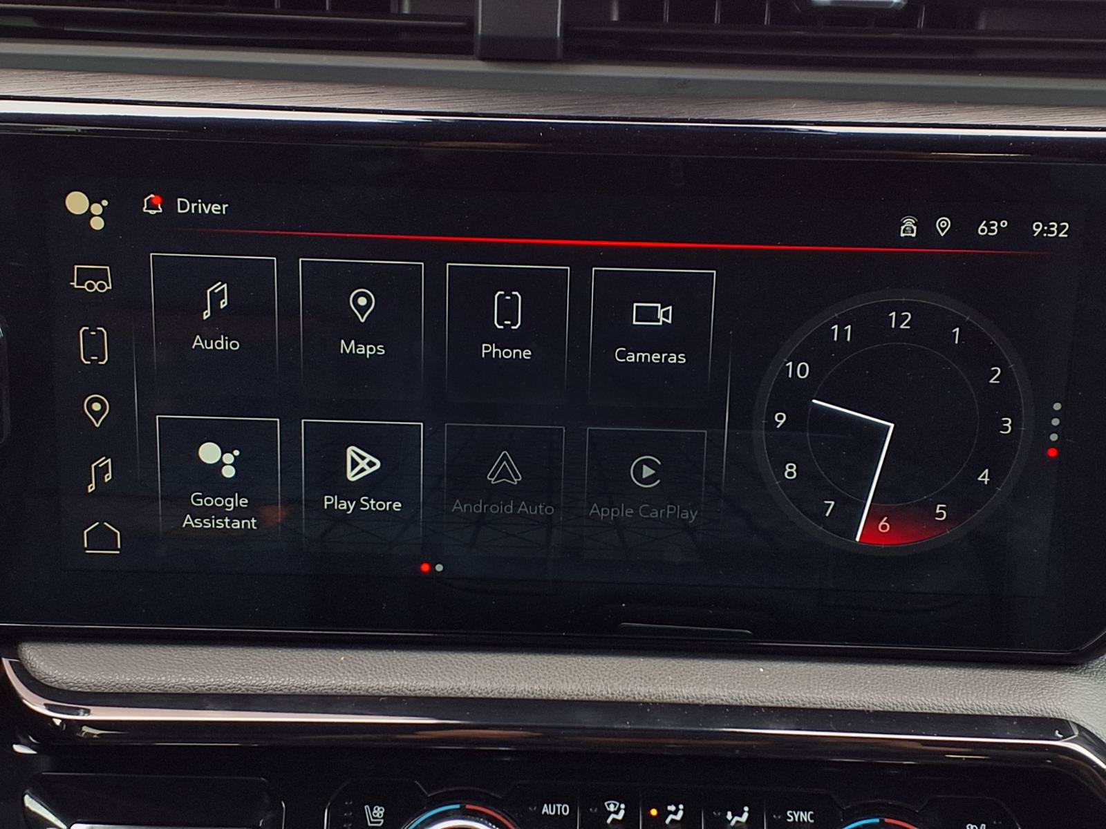 Used 2024 GMC Sierra 1500 AT4 w/ Technology Package AWD/4WD image 12