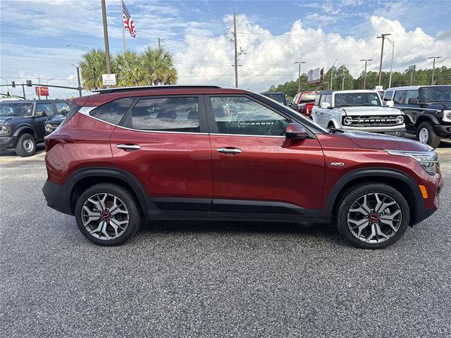 Used 2023 Kia Seltos SX AWD/4WD image 14