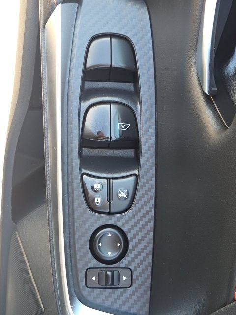 Used 2024 Nissan Sentra SR FWD image 17