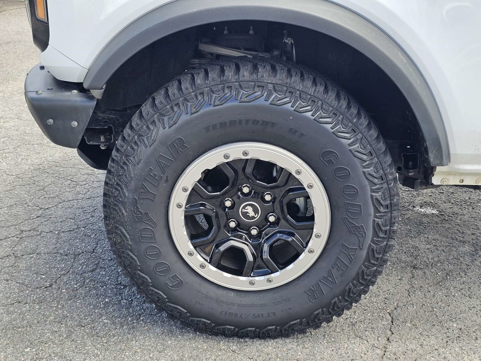Certified 2022 Ford Bronco Outer Banks w/ Sasquatch Package AWD/4WD image 11