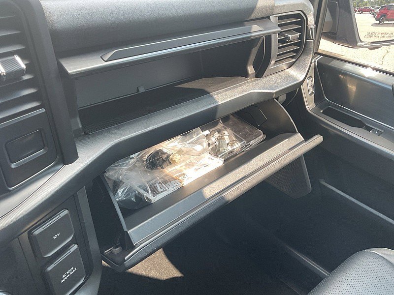 Certified 2024 Ford F150 Lariat w/ Equipment Group 502A High image 20