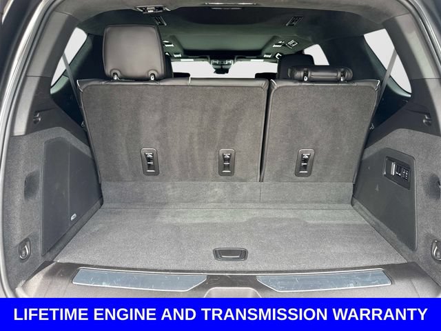 Used 2021 Cadillac Escalade Premium Luxury Platinum RWD image 12