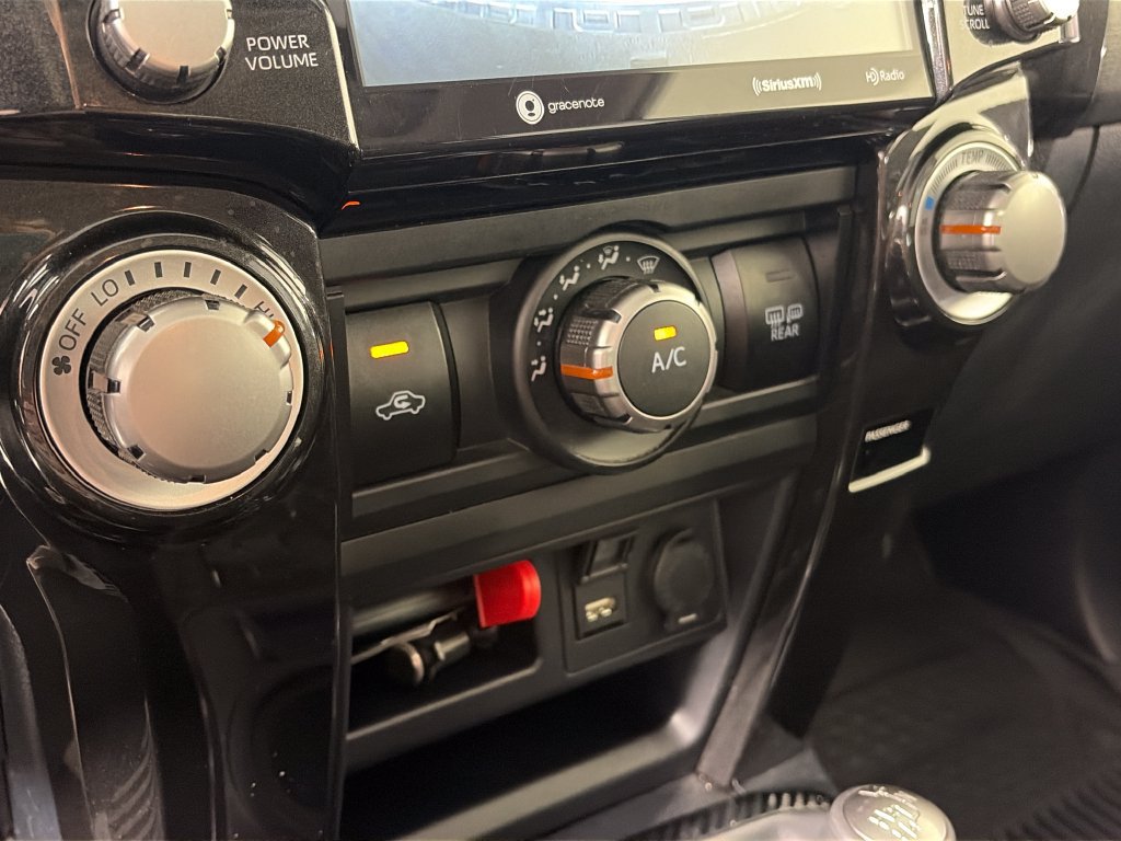 Used 2020 Toyota 4Runner TRD Off-Road Premium w/ Moonroof Package AWD/4WD image 21