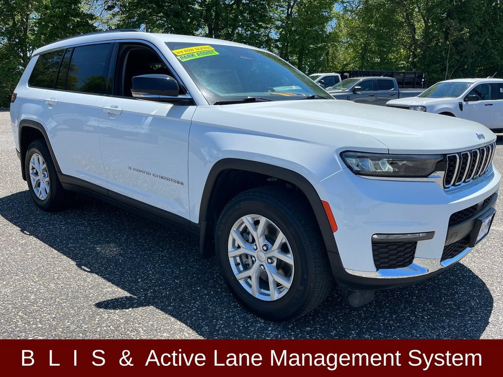 Used 2023 Jeep Grand Cherokee L Limited w/ MOPAR Finishing Package AWD/4WD image 4