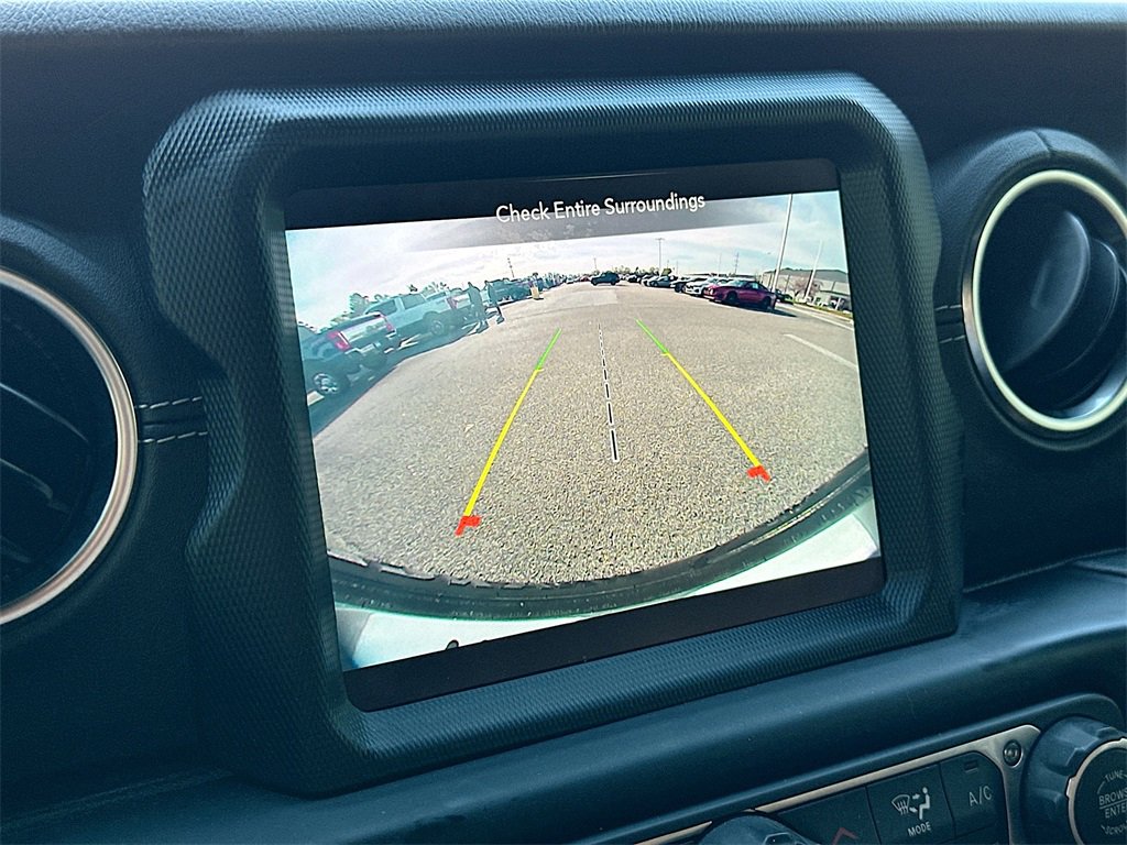 Used 2022 Jeep Wrangler Unlimited Sahara w/ LED Lighting Group image 23