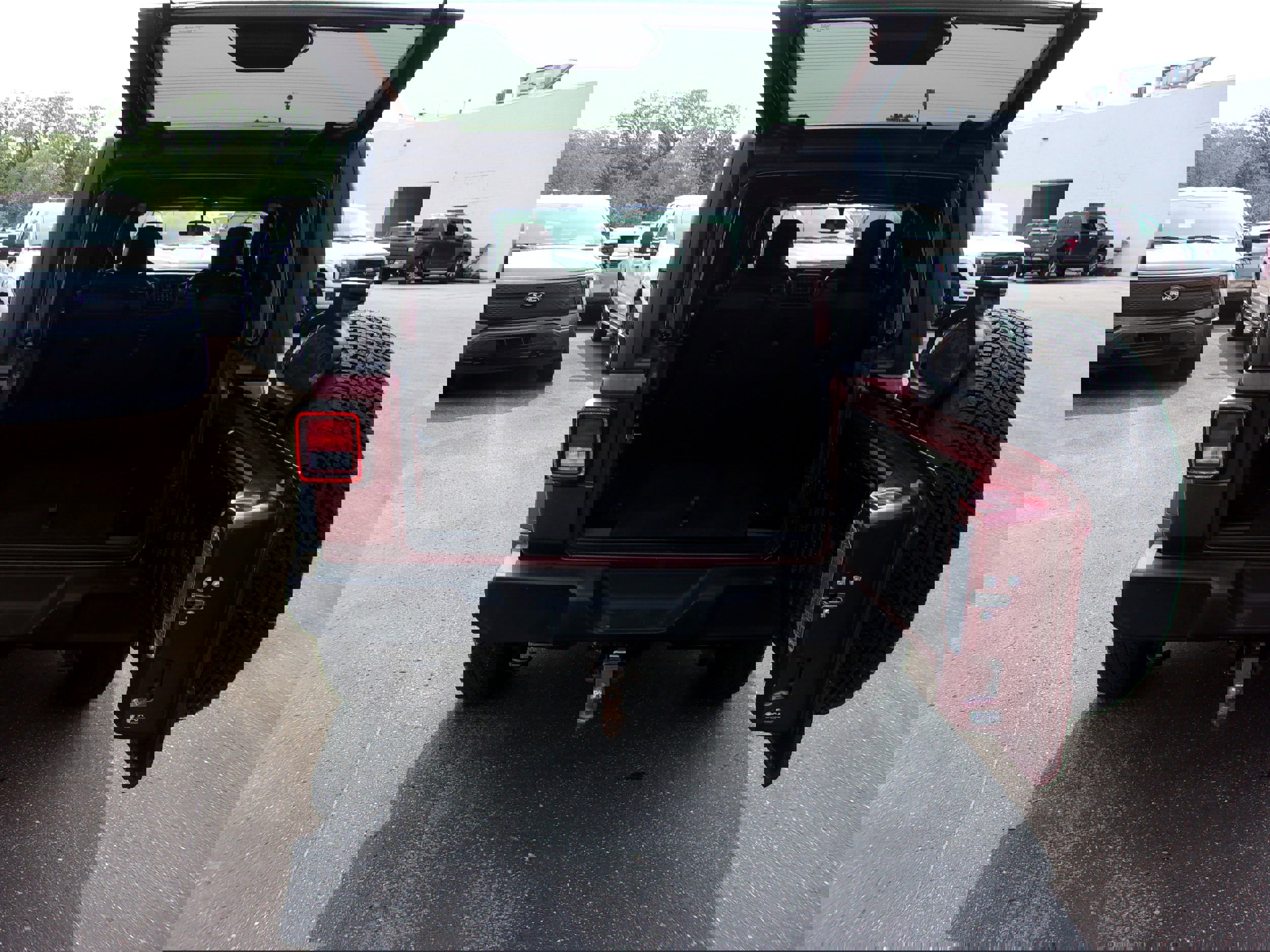 Used 2021 Jeep Wrangler Sport image 9