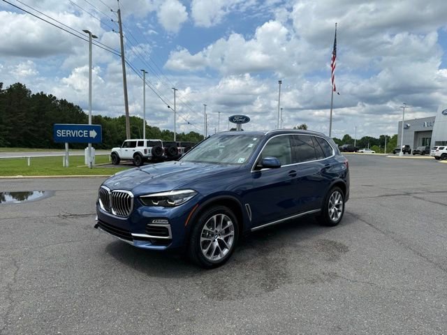 Used 2019 BMW X5 xDrive40i w/ Premium Package 2 AWD/4WD image 3
