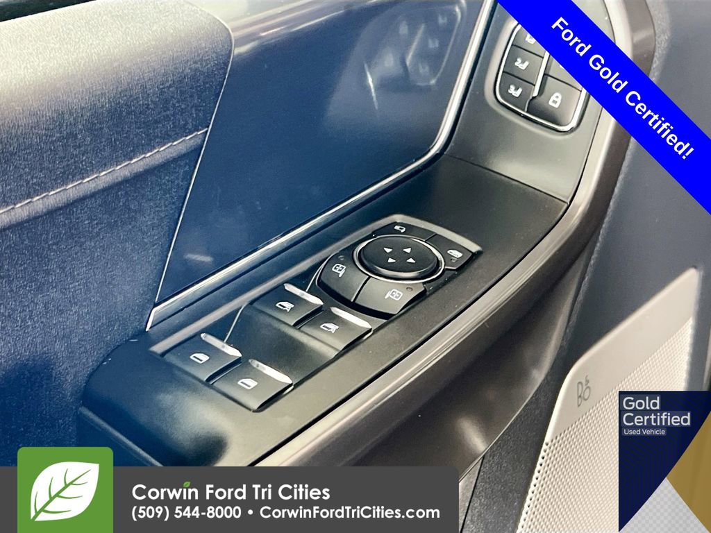 Certified 2025 Ford F150 Lariat AWD/4WD image 12