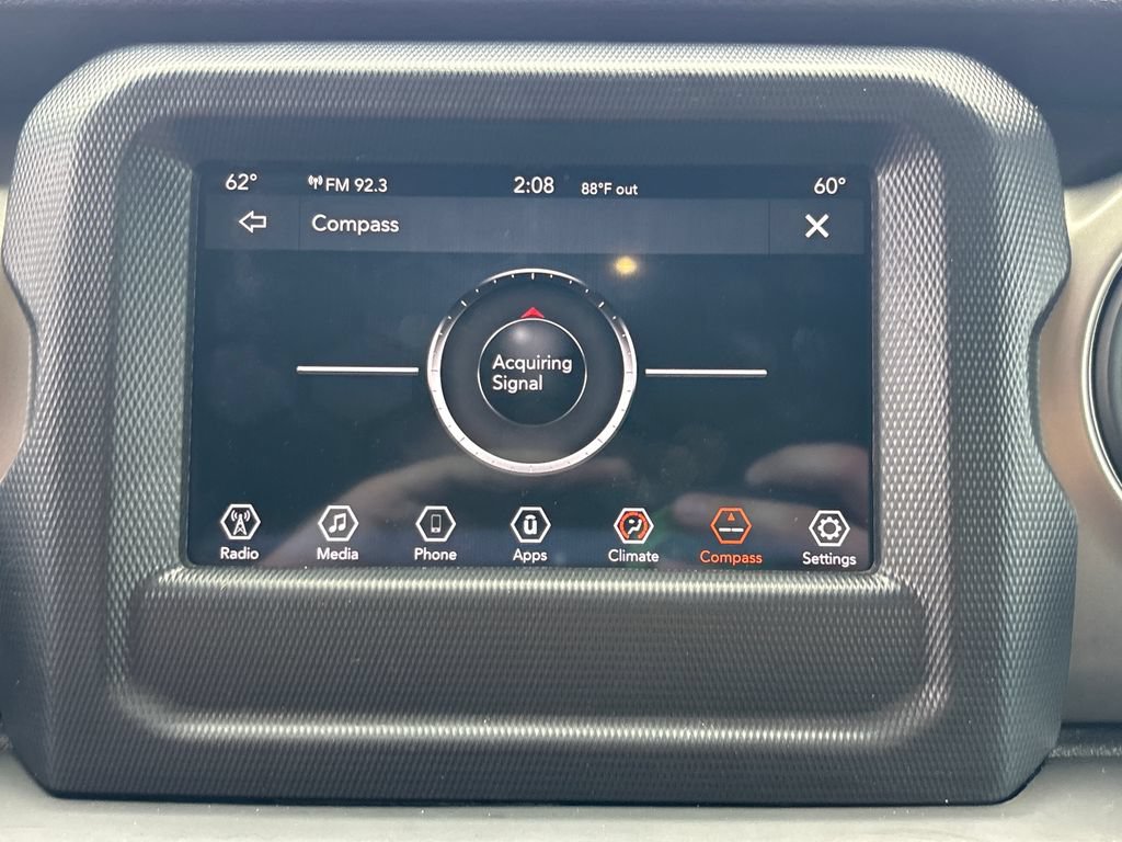 Used 2018 Jeep Wrangler Unlimited Sport S AWD/4WD image 24
