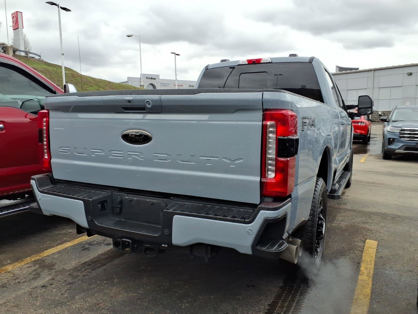 Certified 2024 Ford F250 Lariat w/ Lariat Ultimate Package image 4