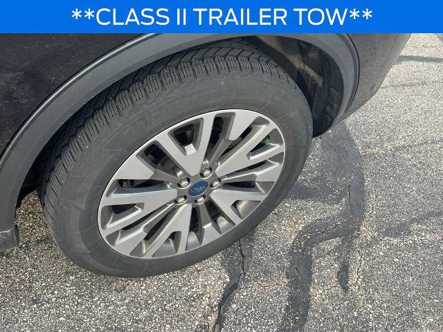 Certified 2020 Ford Escape Titanium AWD/4WD image 14