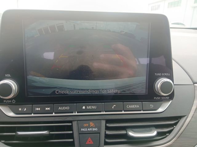 Used 2025 Nissan Altima 2.5 SV FWD image 23