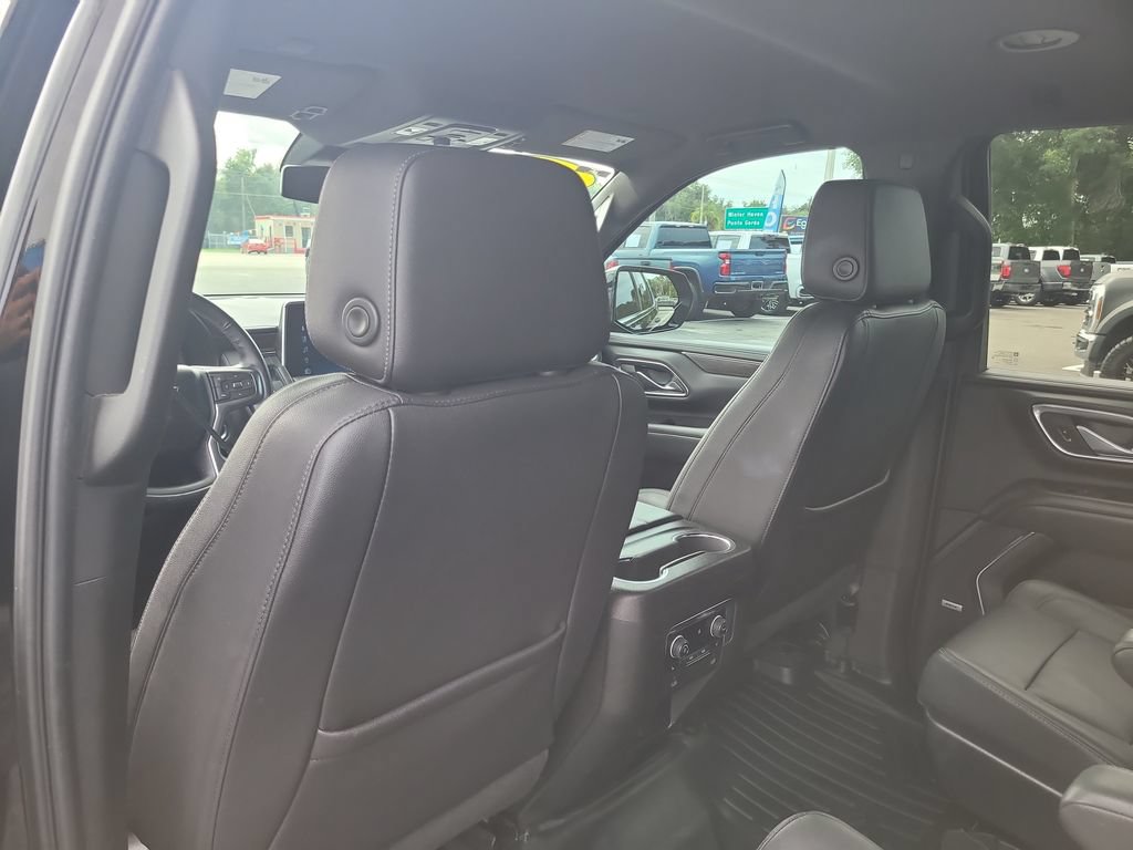 Used 2023 Chevrolet Tahoe LT w/ Luxury Package RWD image 11