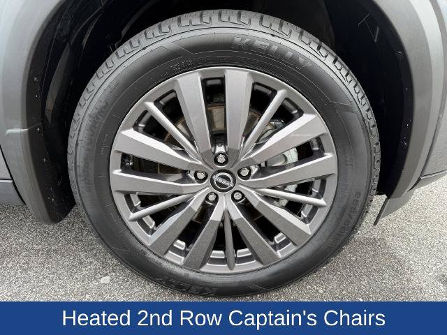 Used 2024 Nissan Pathfinder SL w/ SL Premium Package FWD image 10