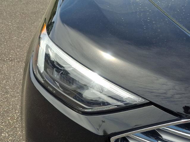 Certified 2024 Ford Edge Titanium image 9