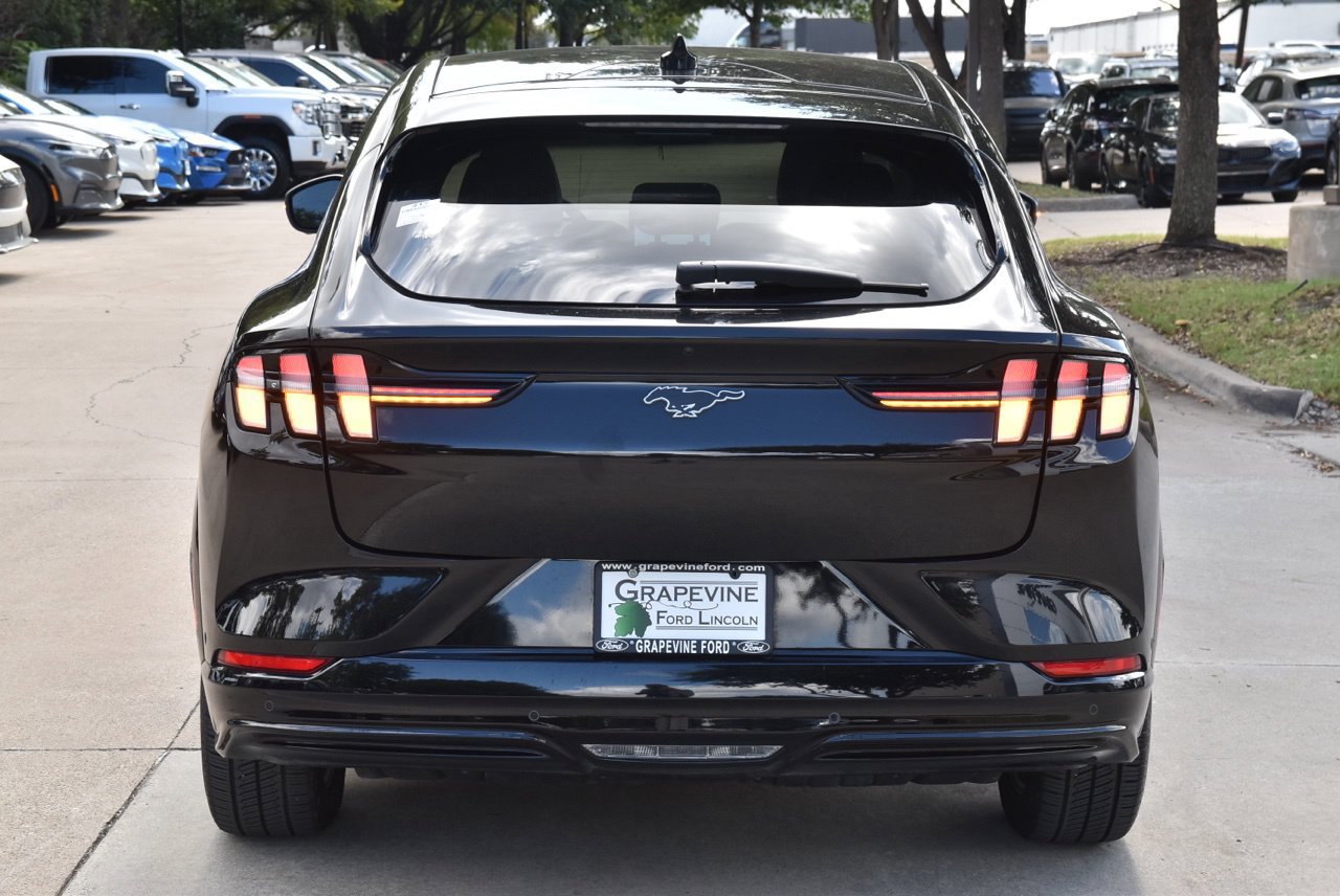 Certified 2023 Ford Mustang Mach-E Premium RWD image 9