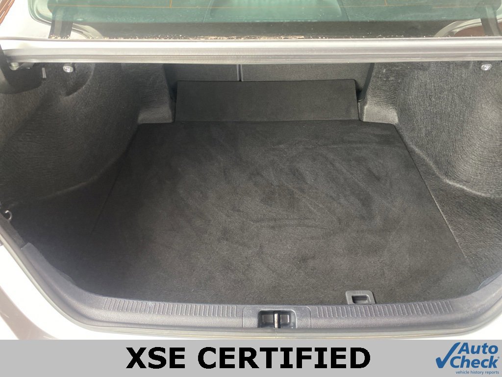 Used 2023 Toyota Camry XSE image 13