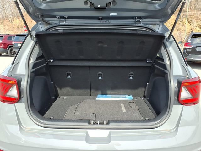 Used 2023 Hyundai Venue SEL image 13