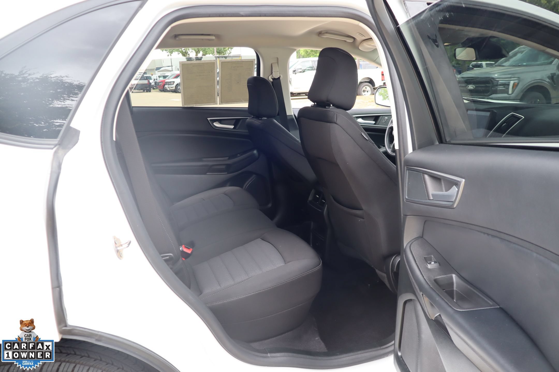 Certified 2024 Ford Edge SE w/ Black Appearance Package AWD/4WD image 26
