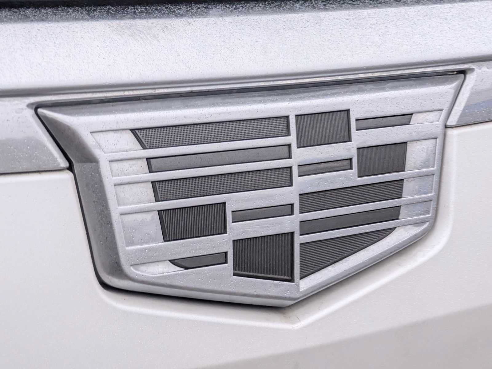 Used 2023 Cadillac Escalade Premium Luxury Platinum w/ LPO, Radiant Package AWD/4WD image 11