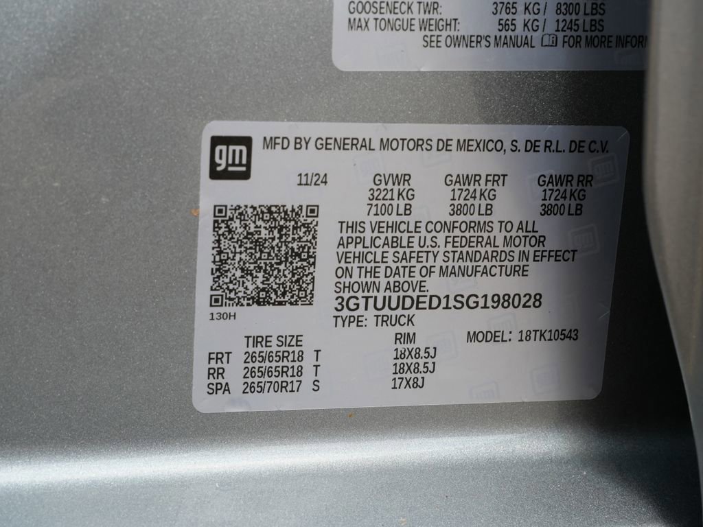 Used 2025 GMC Sierra 1500 SLT image 27