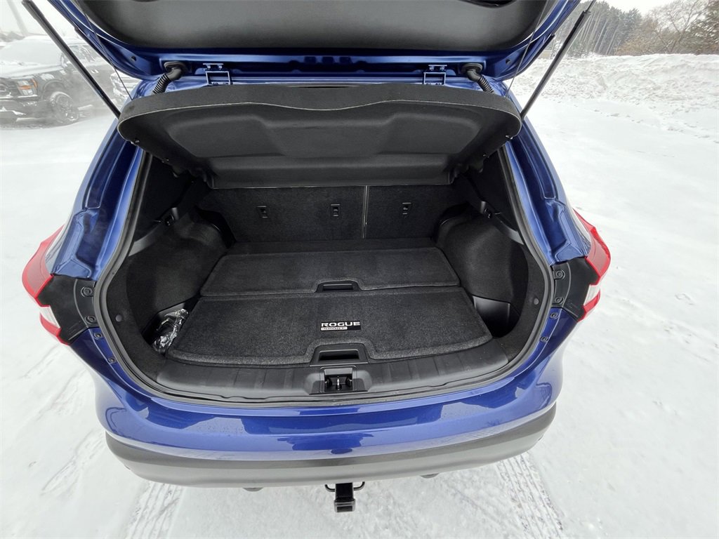 Used 2022 Nissan Rogue Sport SL image 25