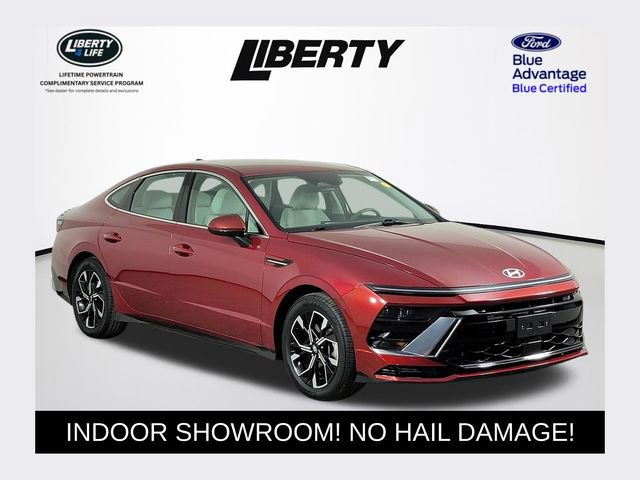 Used 2025 Hyundai Sonata SEL FWD image 1