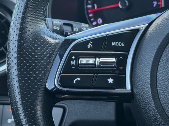 Used 2022 Kia Forte GT-Line w/ GT-Line Premium Package FWD image 12