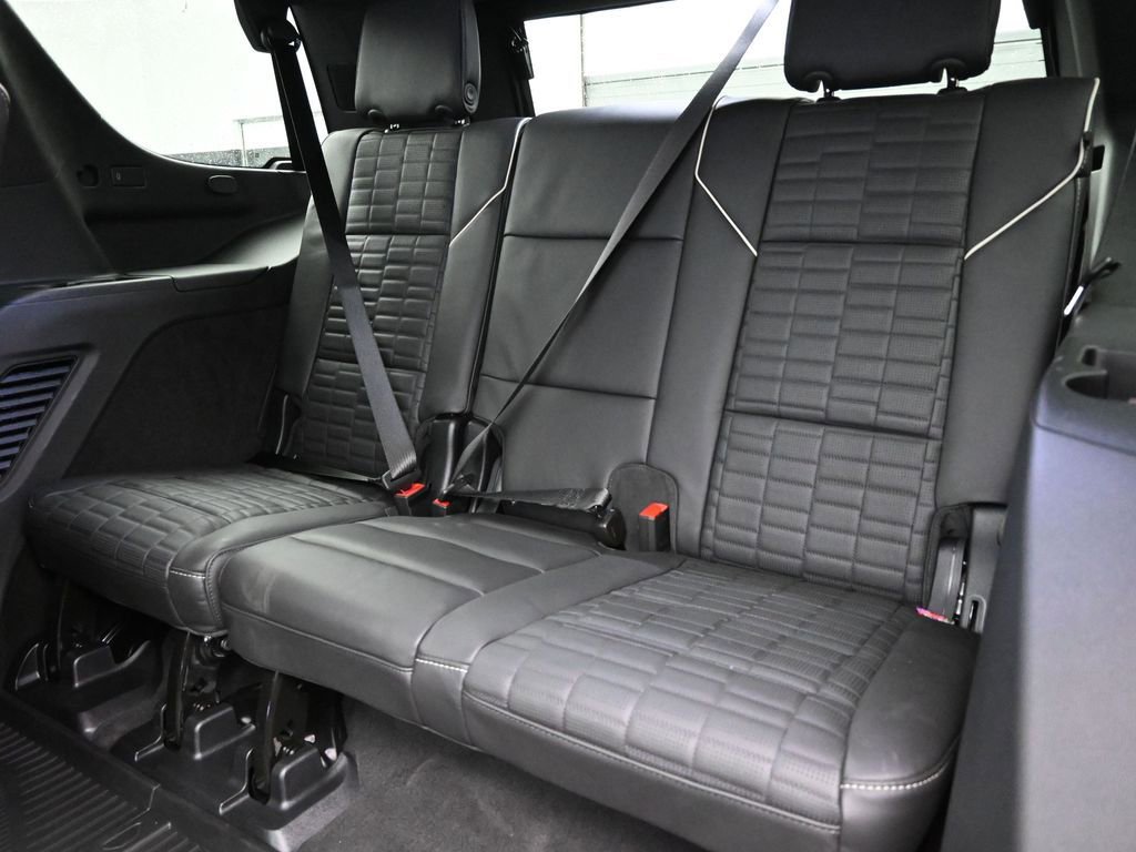 Used 2026 Cadillac Escalade Platinum Luxury image 20