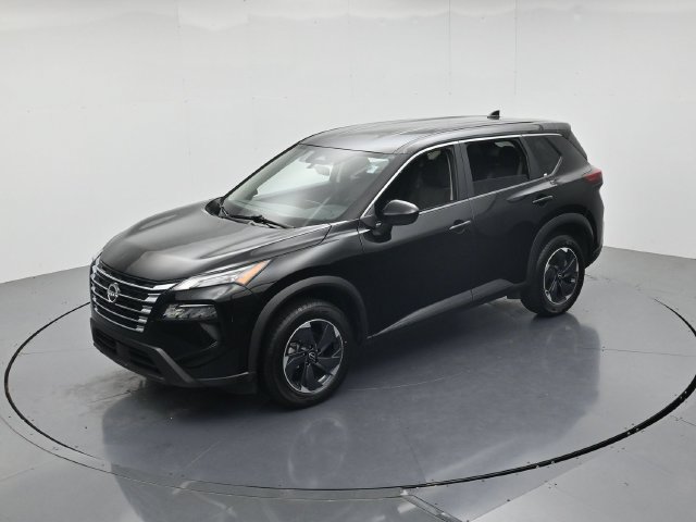 Used 2025 Nissan Rogue SV FWD image 42